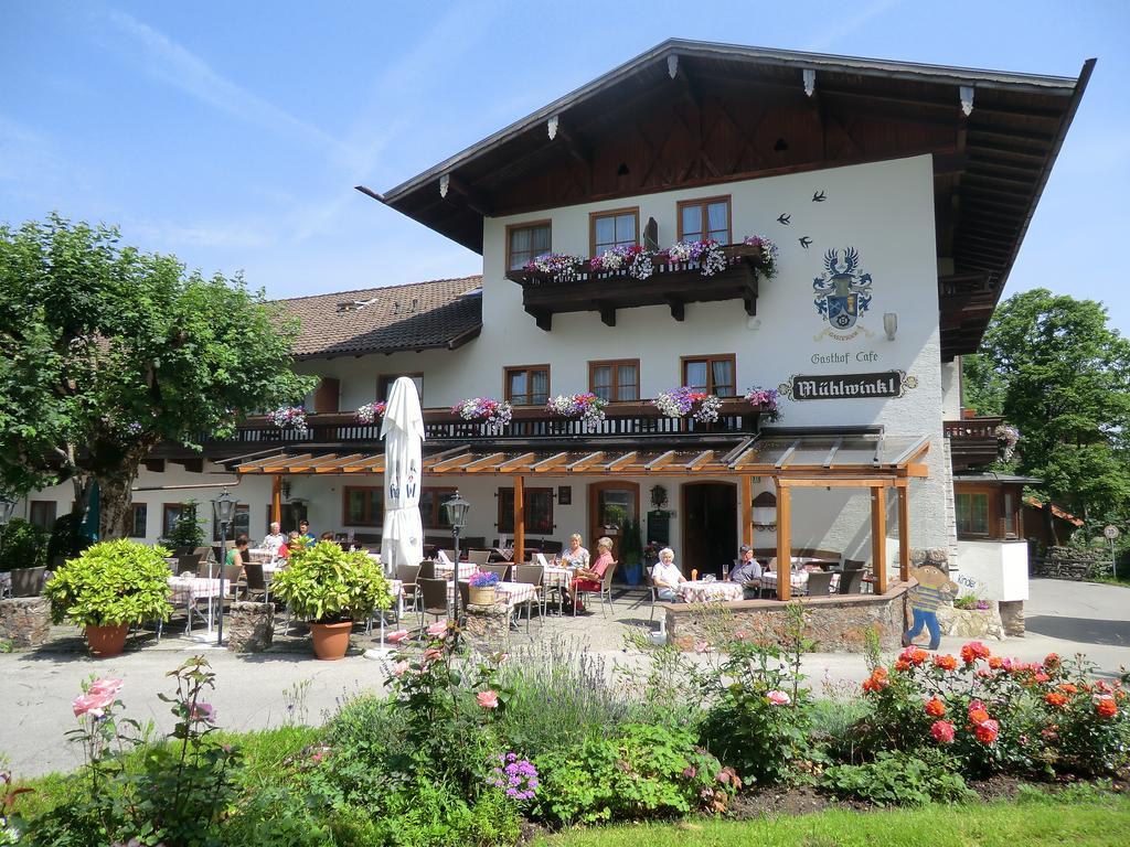 Gasthof Muehlwinkl Staudach-Egerndach ภายนอก รูปภาพ